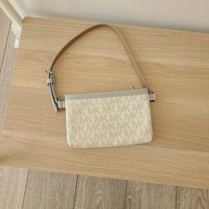 Michael Kors Cream Grey Logo Wristle Belt Bag